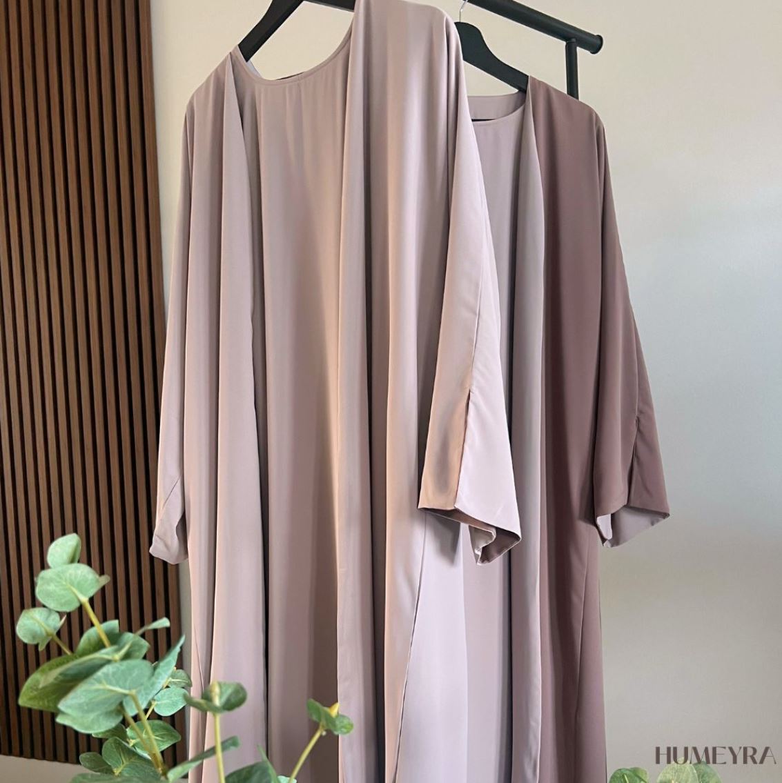 Abaya Humeyra